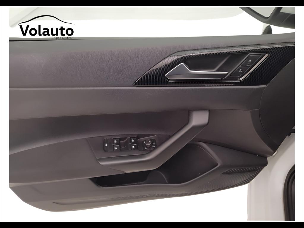 VOLKSWAGEN Polo VI 2022 - Polo 1.0 tgi Life 90cv