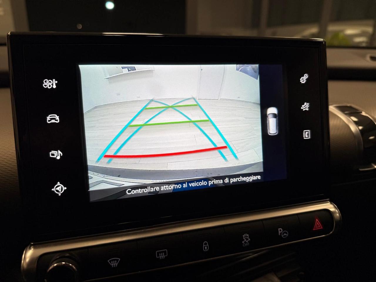 Citroen C4 Cactus Shine 82 cv