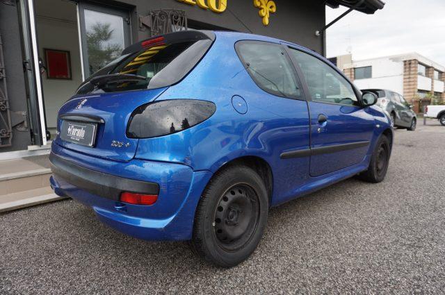 PEUGEOT 206 Plus 1.1 60CV 3p. Energie