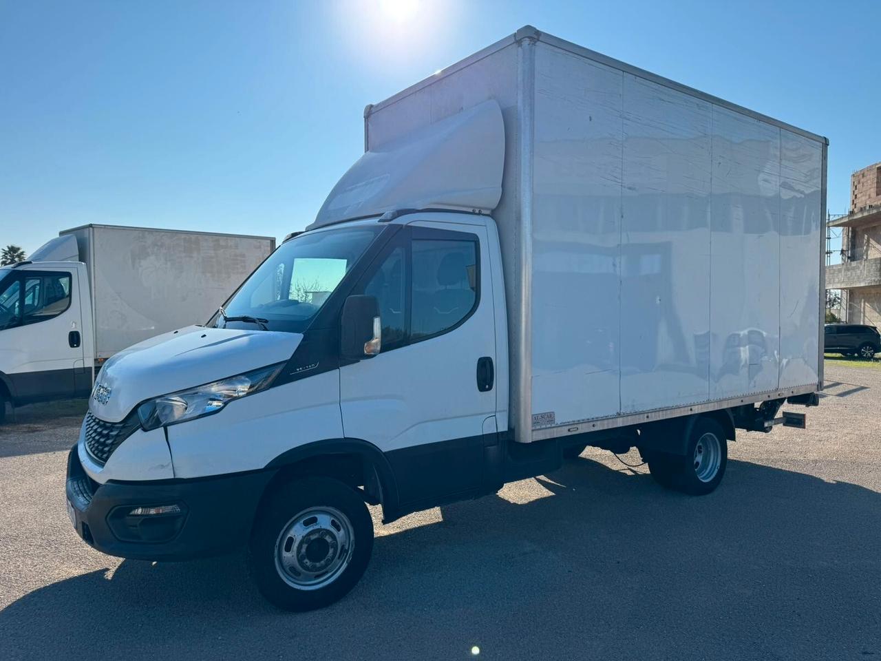 IVECO DAILY 35C14 CASSA CON SPONDA IDRAULICA