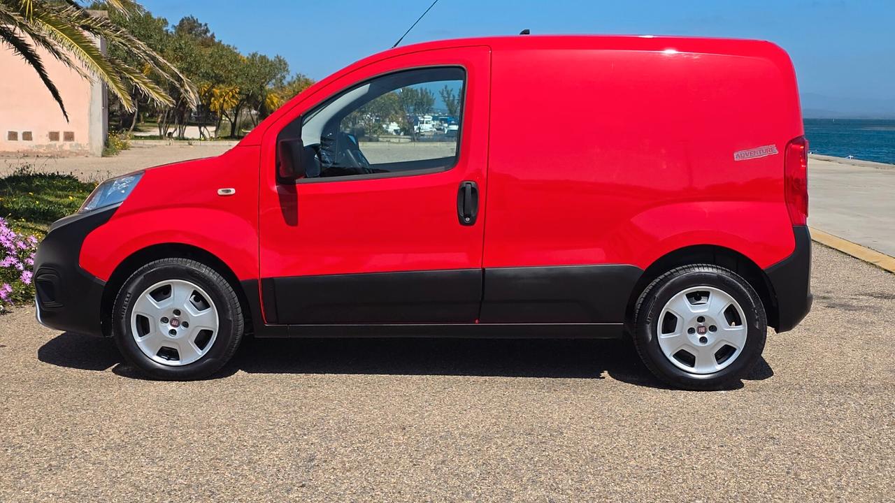 Fiat Fiorino 1.3 MJT 95CV Combinato Adventure