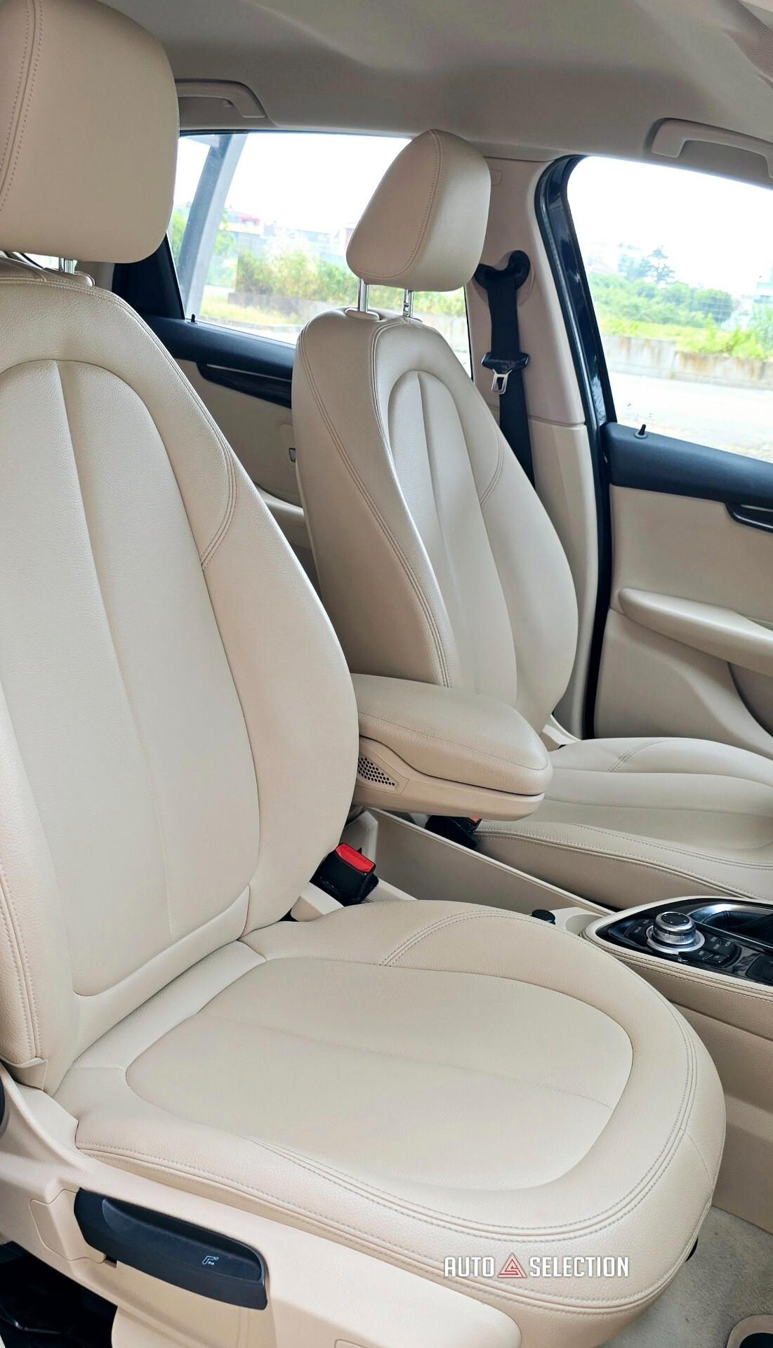 Bmw 218d (Active Tourer Luxury)