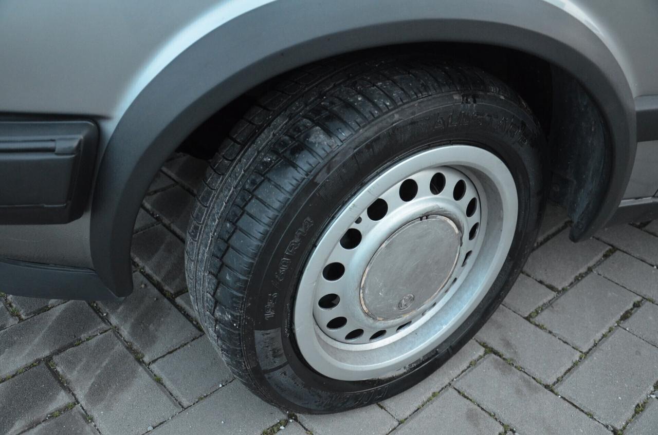 Volkswagen Golf 1600 5 porte Madison