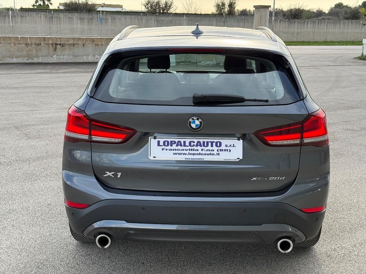 BMW - X1 - xDrive20d Business Advantage Automatico