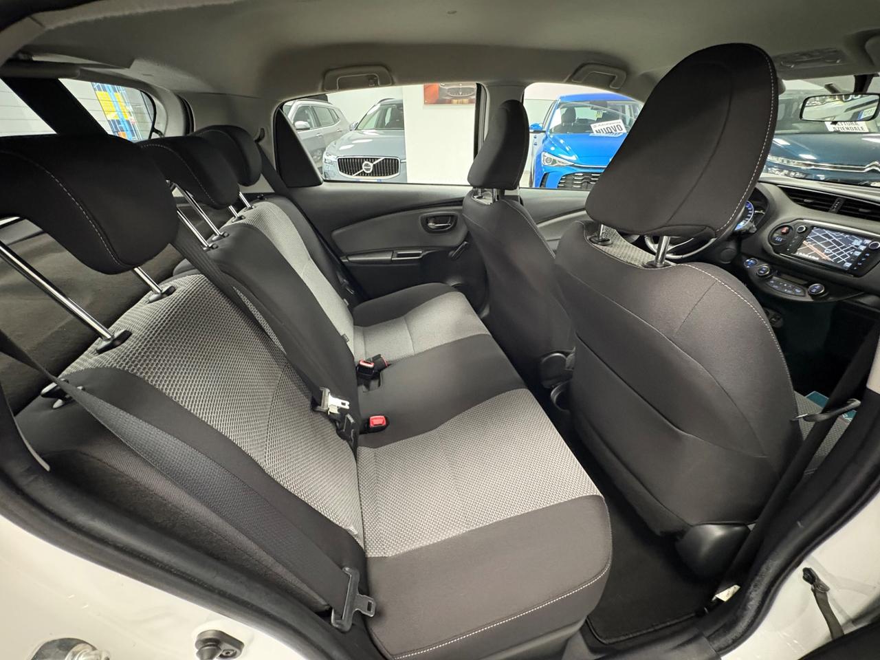 Toyota Yaris Style 1.5 Hybrid 75cv 2017 km 91000