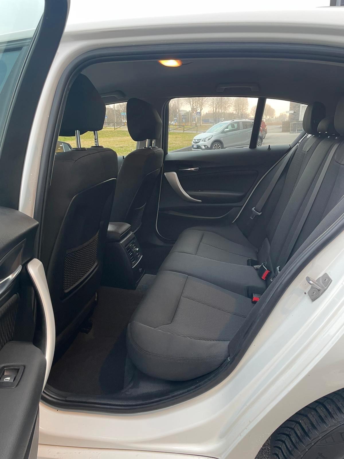 Bmw 116i 5p. Neopatentati