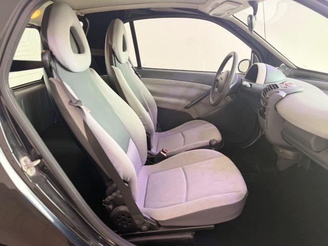 SMART ForTwo 700 smart city-coupé pure (45 kW)