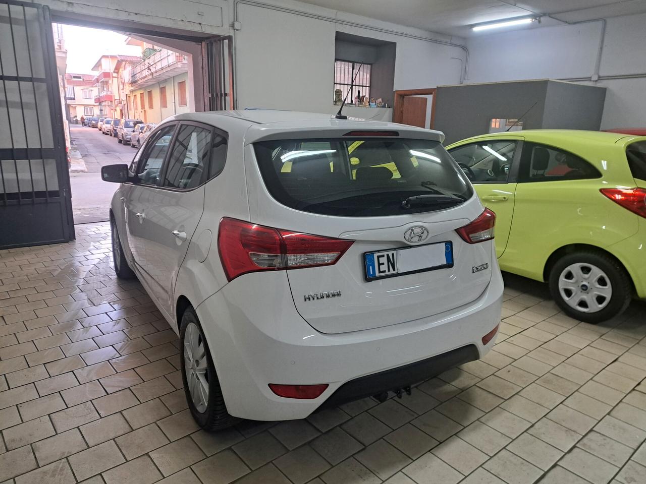 Hyundai iX20 1.4 metano unico prop 2013