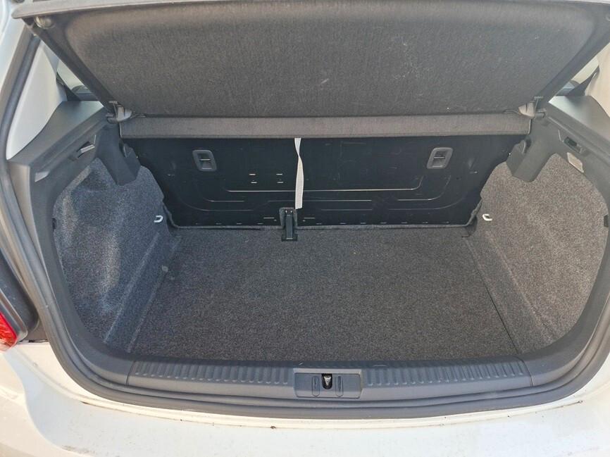 Volkswagen Polo 1.0 MPI 5p. Business Trendline