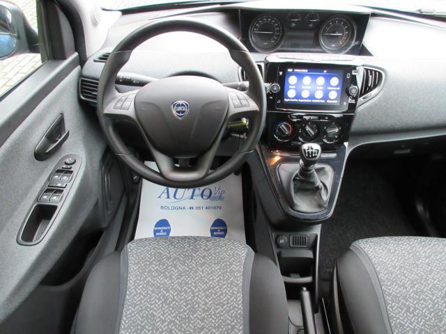 LANCIA Ypsilon 1.0 FireFly 5 porte S&S Hybrid Silver Plus