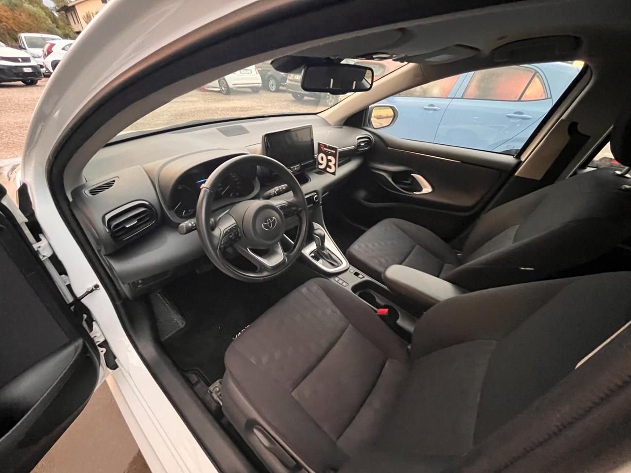 Toyota Yaris 1.5 Hybrid 5 porte Active