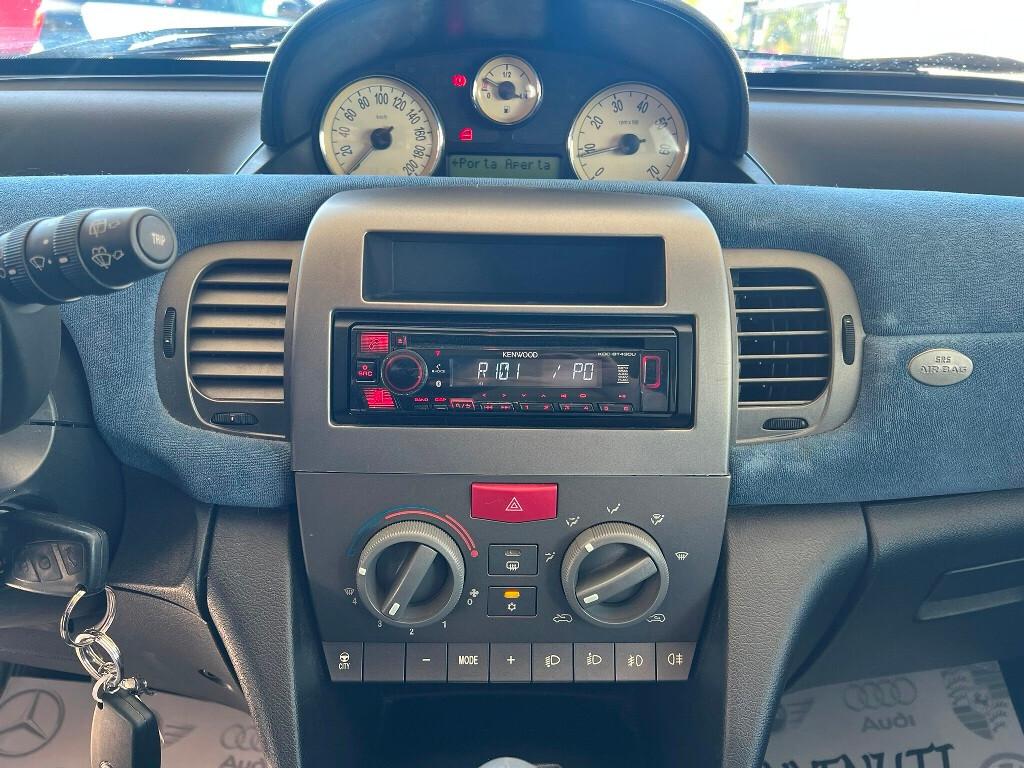 Lancia Ypsilon 1.2 60 CV / PERFETTA / GARANZIA