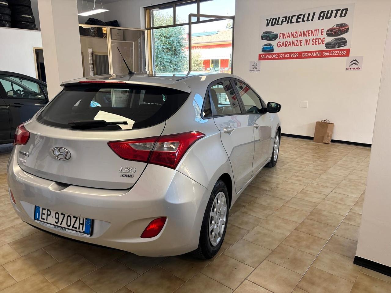 HYUNDAI I30 ANNO 2013 DS 1.6 AUTOMATICA ADATTA NEOPATENTATI KM 64 MILA