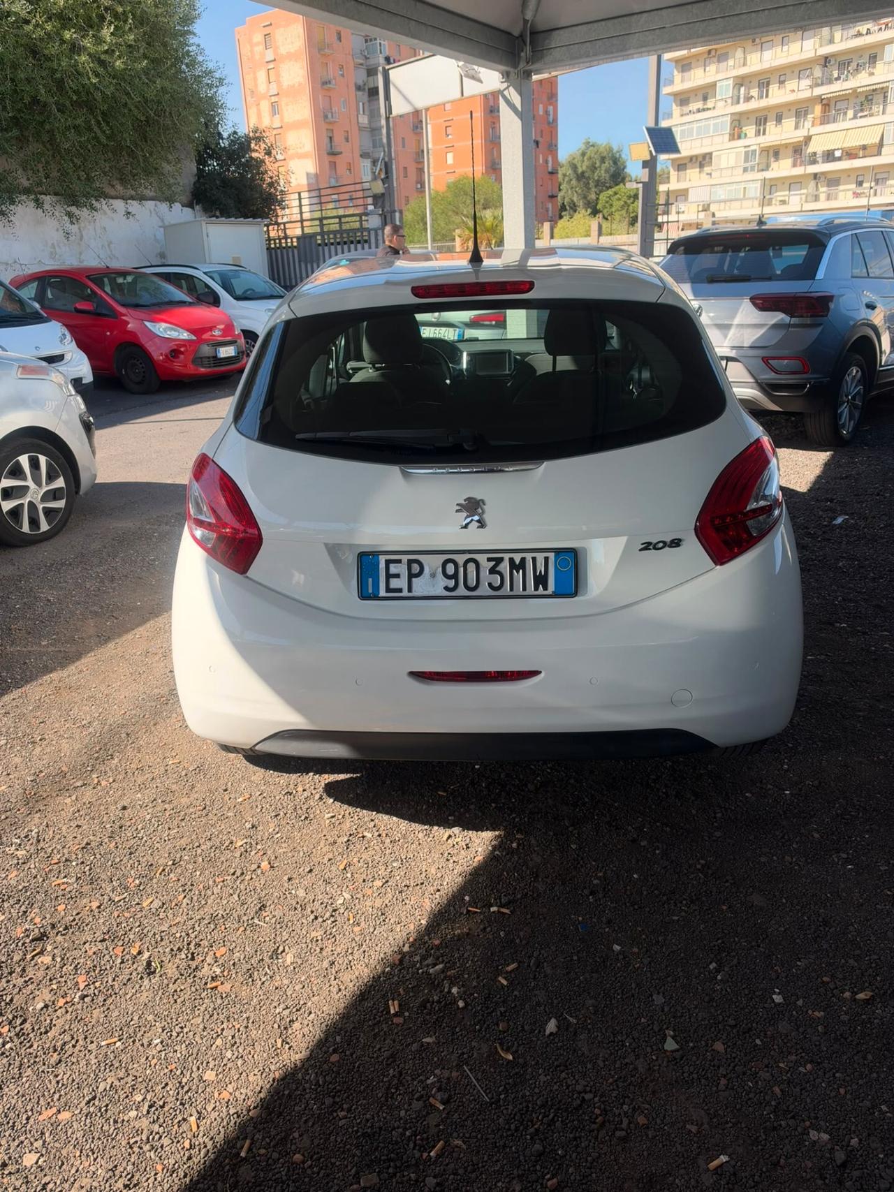 Peugeot 208 1.2 VTi 82 CV 5 porte Allure