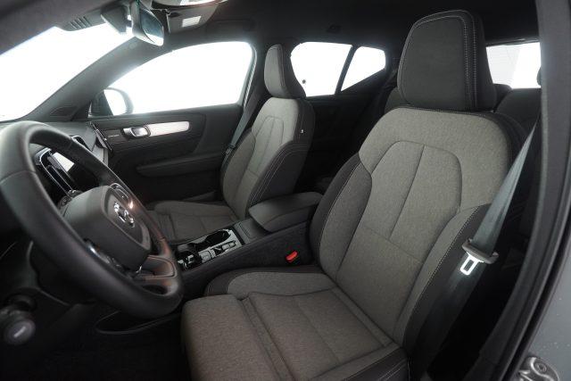 VOLVO XC40 XC40 B3 automatico Plus Dark