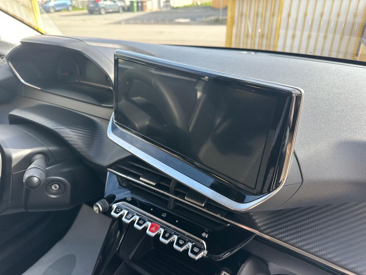 Peugeot 208 PureTech 75 S&S 5 p. Active KM 677 - 06/2024