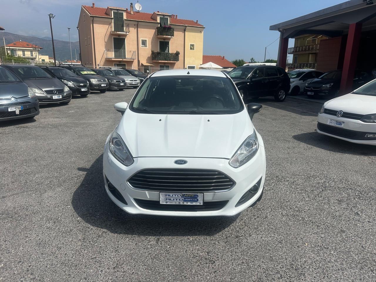 Ford Fiesta 1.5 TDCi 75CV 5 porte Titanium