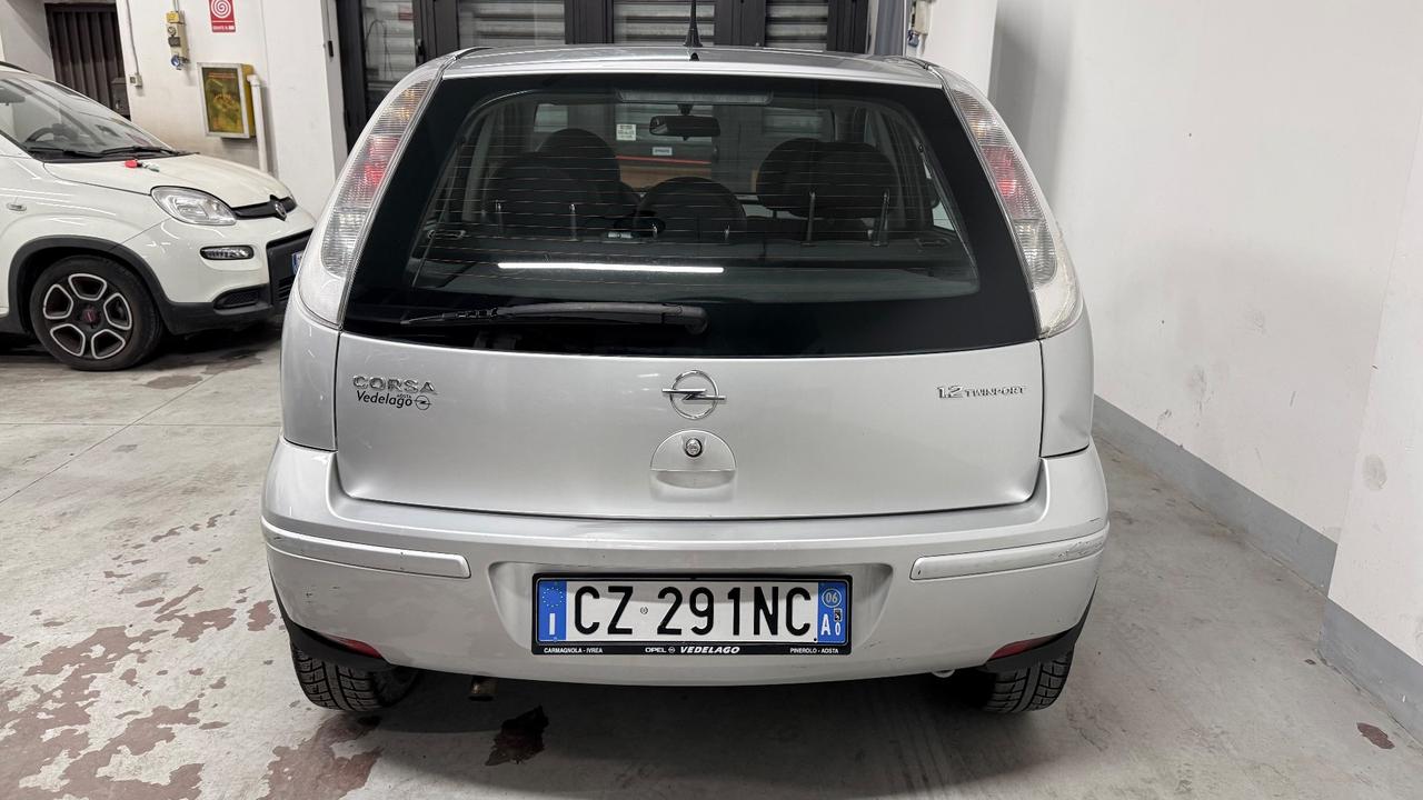 Opel Corsa 1.2i 16V cat 5 porte Silverline