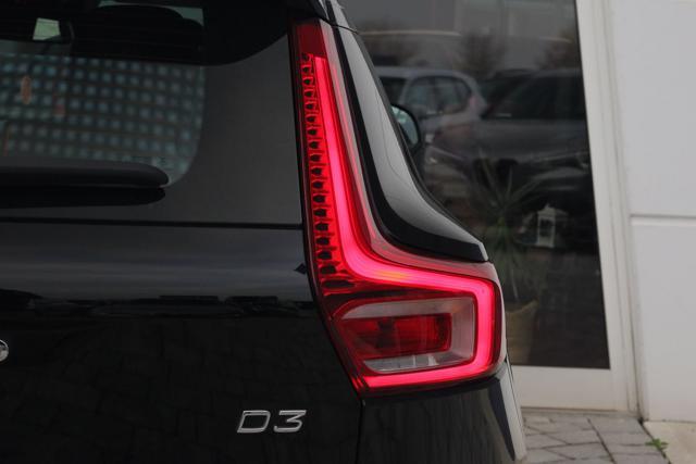 VOLVO XC40 D3