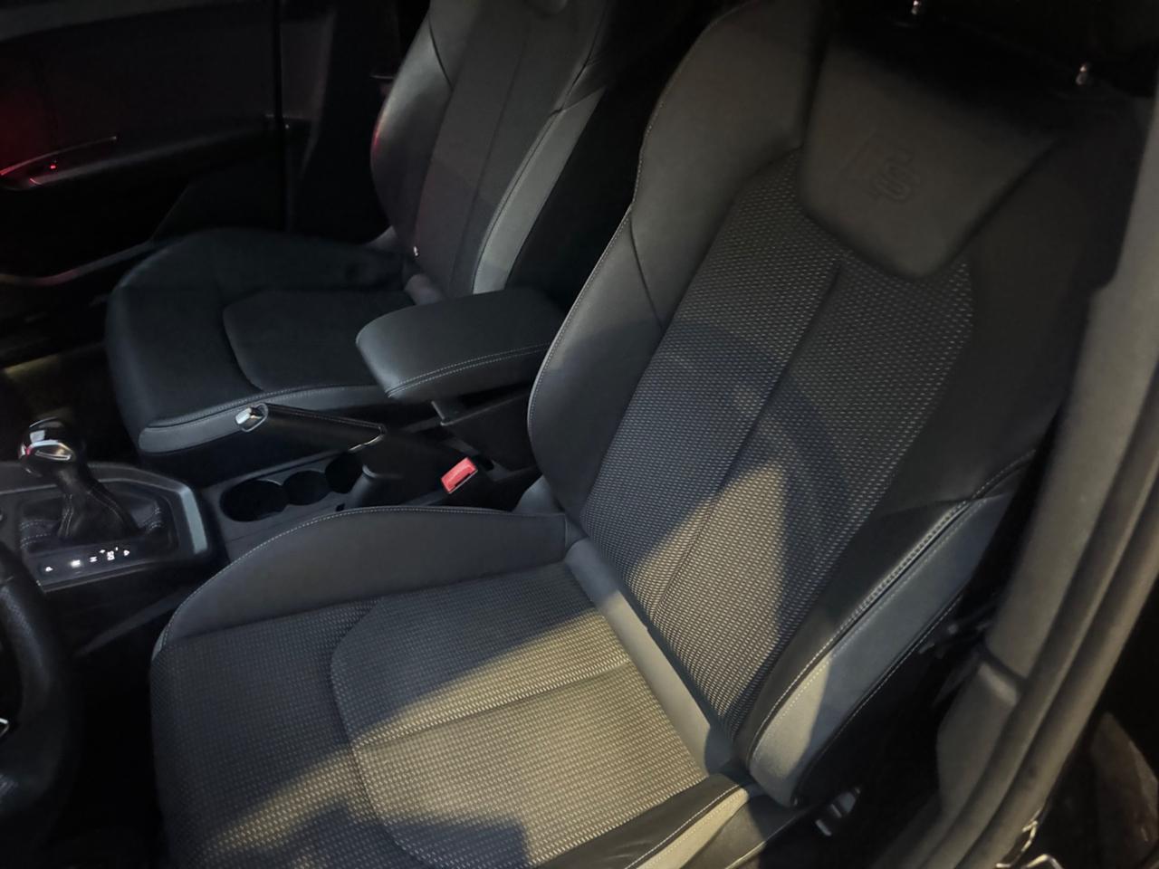 Audi A1 SPB 40 TFSI S tronic Identity Black