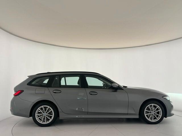BMW 320d Touring mhev 48V auto - IVA ESPOSTA