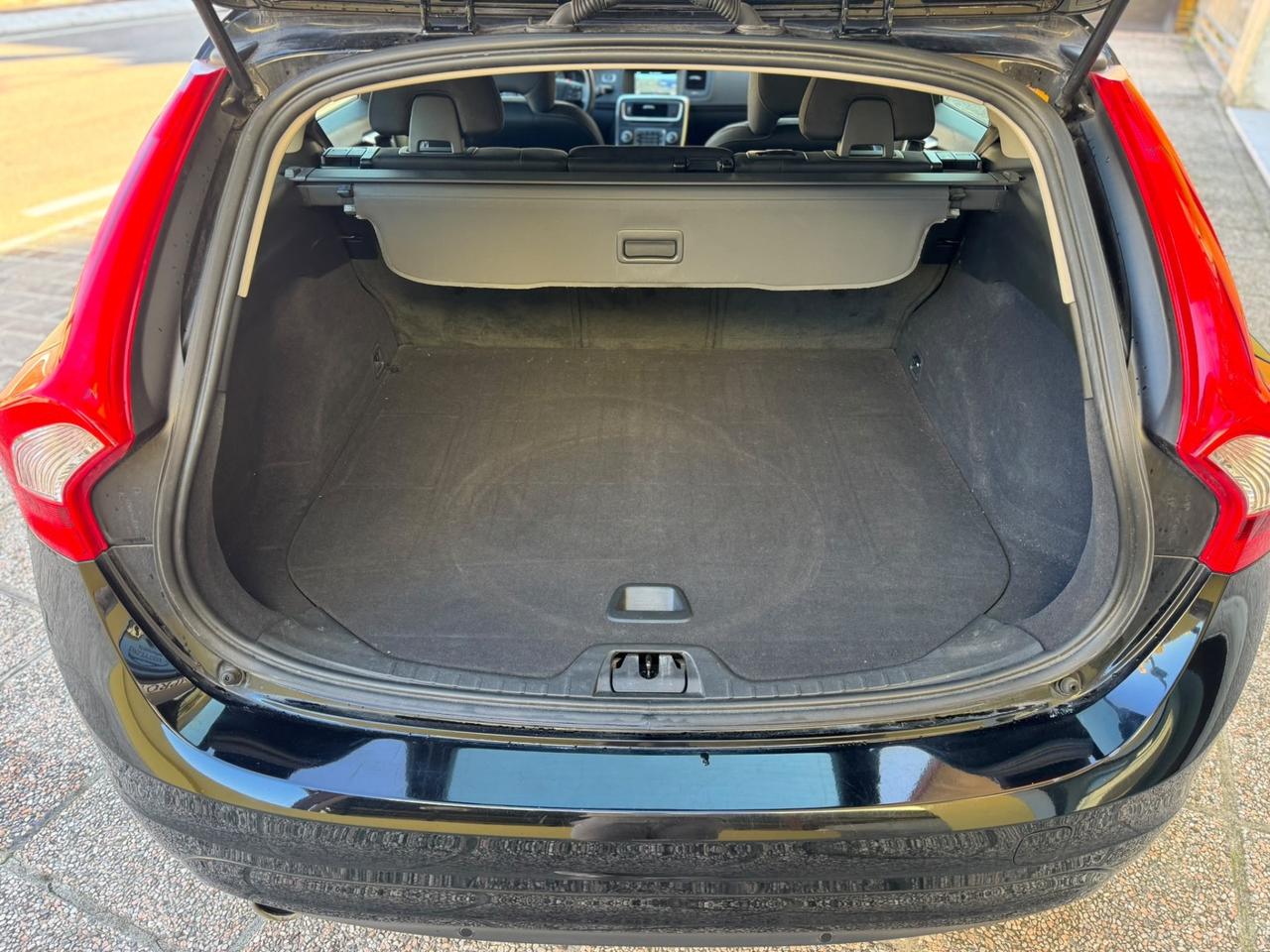 Volvo V60 D2 2.0 120cv 11/2016