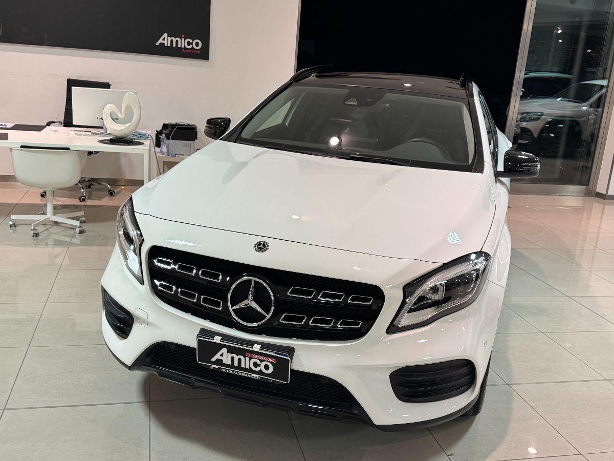 MERCEDES GLA 200 d Automatic Premium Edition Solo 67.000km Tetto
