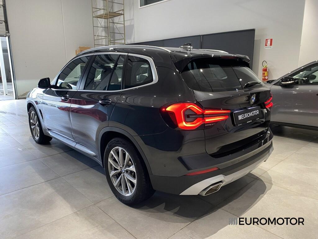 BMW X3 18 d Mild Hybrid 48V sDrive Steptronic