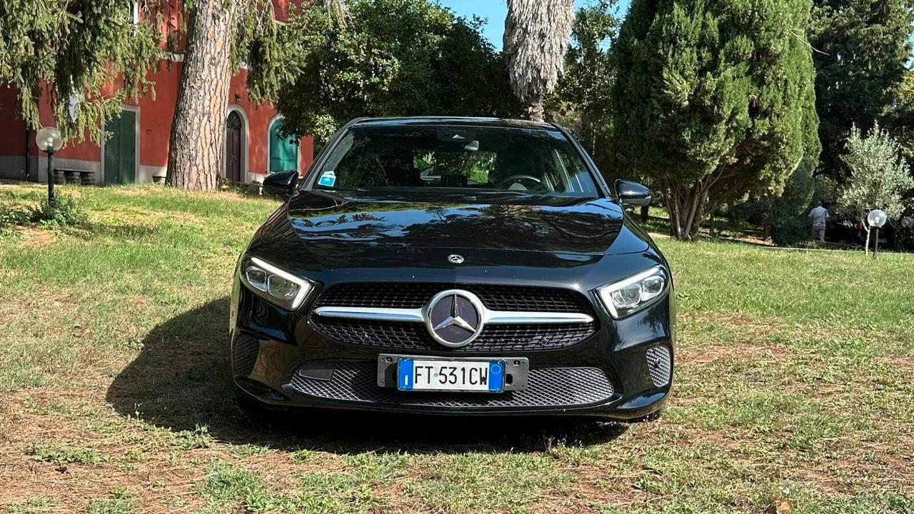 Mercedes-benz A 180 d Automatic Executive AMG 2018 PERFETTA leggi testo