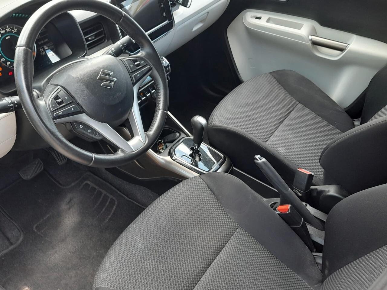 Suzuki Ignis 1.2 Dualjet iTop AGS Cambio Automatico