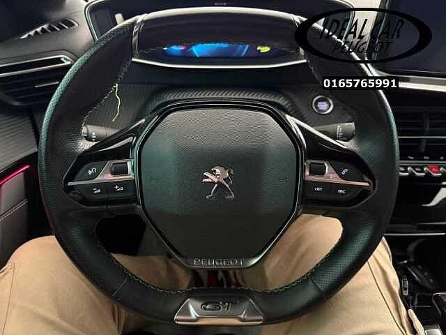 Peugeot 208 motore elettrico 136 CV 5 porte GT