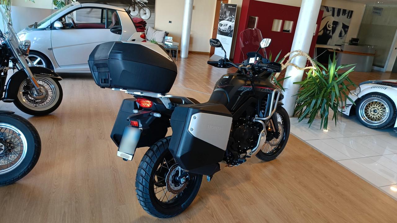 Honda XL 750 Transalp Travel Edition