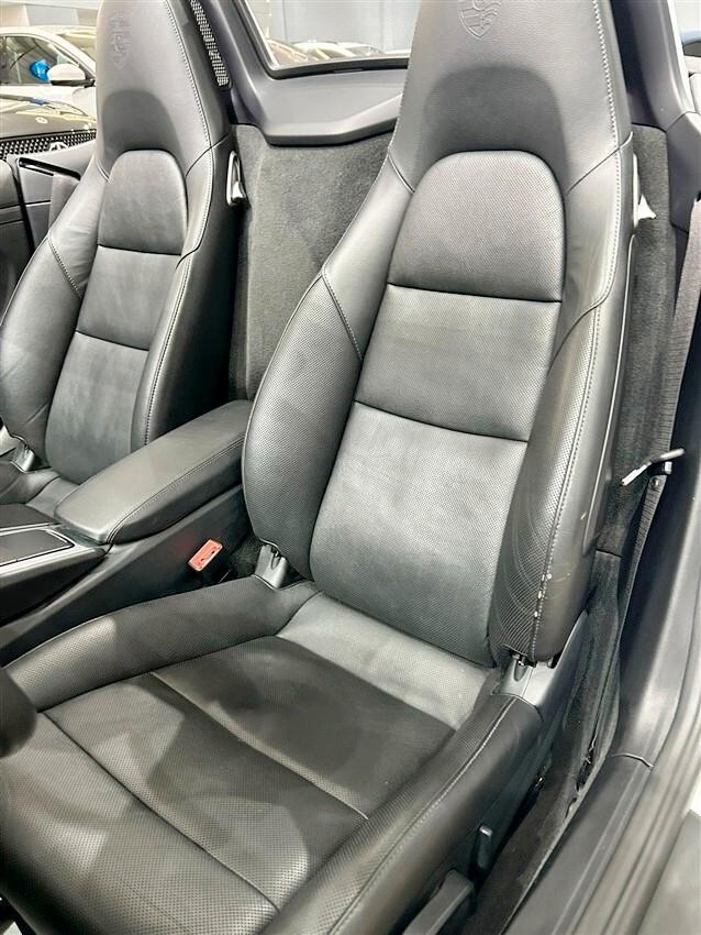 Porsche 718 Spyder Boxster 2.0 T