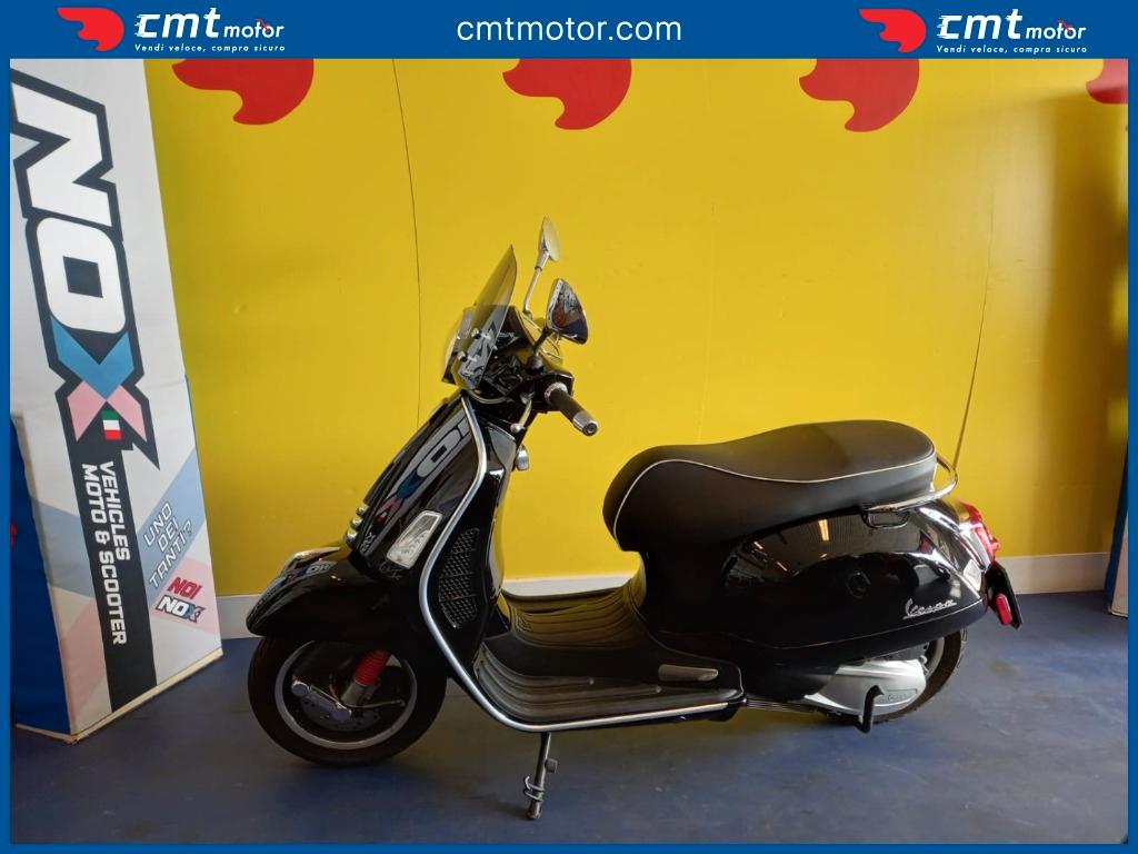 Vespa GTS 300 - 2019