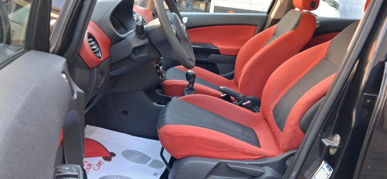 Opel Corsa 1.2 5porte Enjoy NeopatentatiOK
