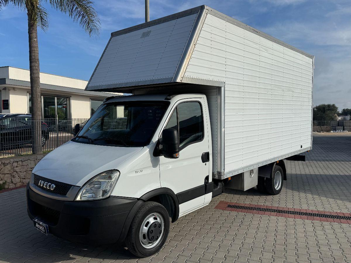 IVECO Daily 35C17 3.0 Furgonatura in alluminio 4.8 Metri