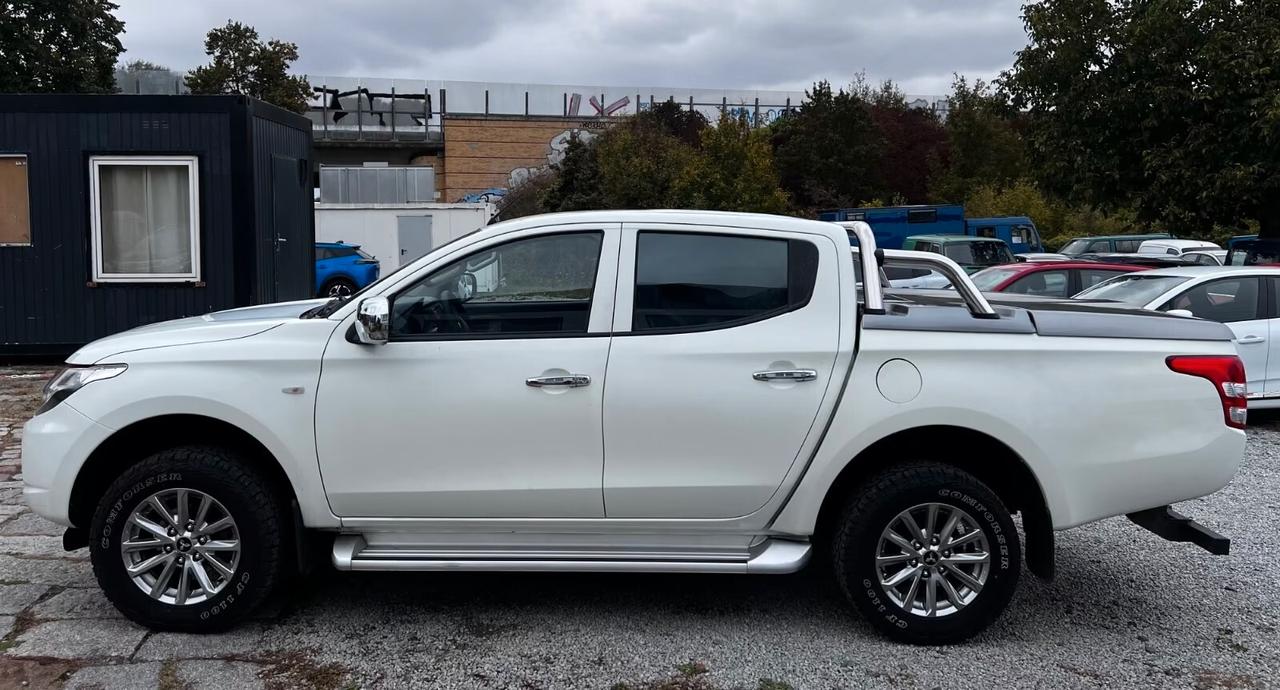 Mitsubishi L200 doppia cabina GANCIO+CERCHI