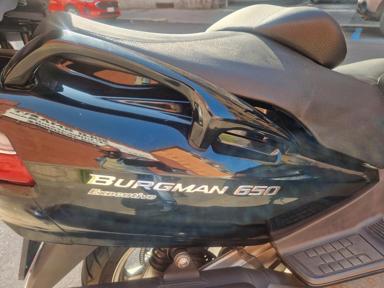 Suzuki Burgman 650 Executive solo 32000km tutti tagliandi