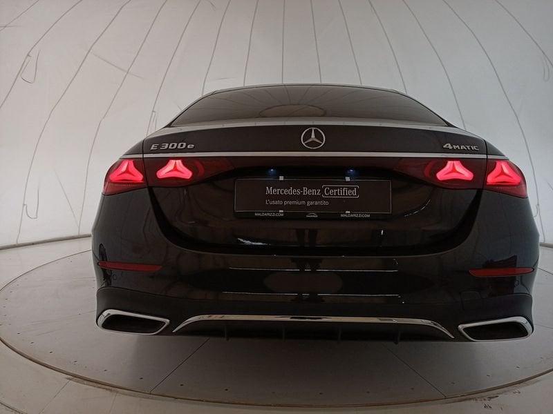 Mercedes-Benz Classe E Classe E- W214 Berlina E 300 e phev AMG Line Premium 4matic auto