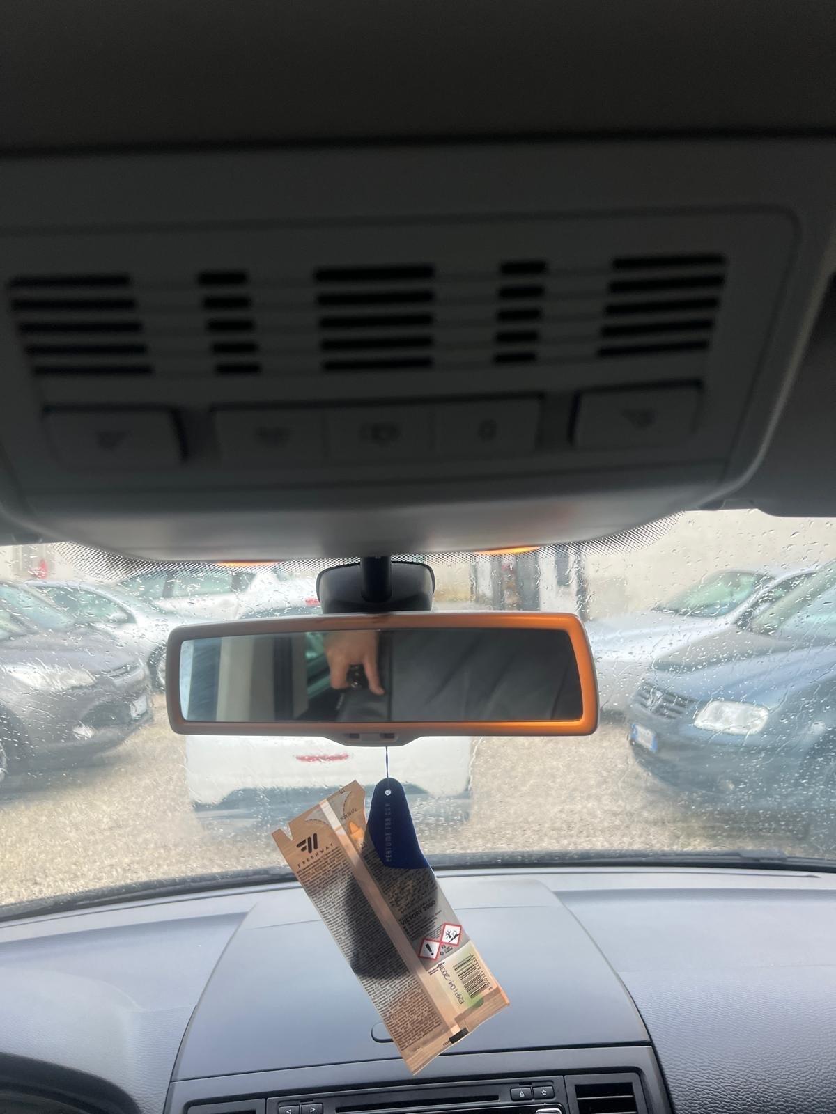 Volkswagen Multivan 2.0 TDI 150CV DSG 4Motion Comfortline