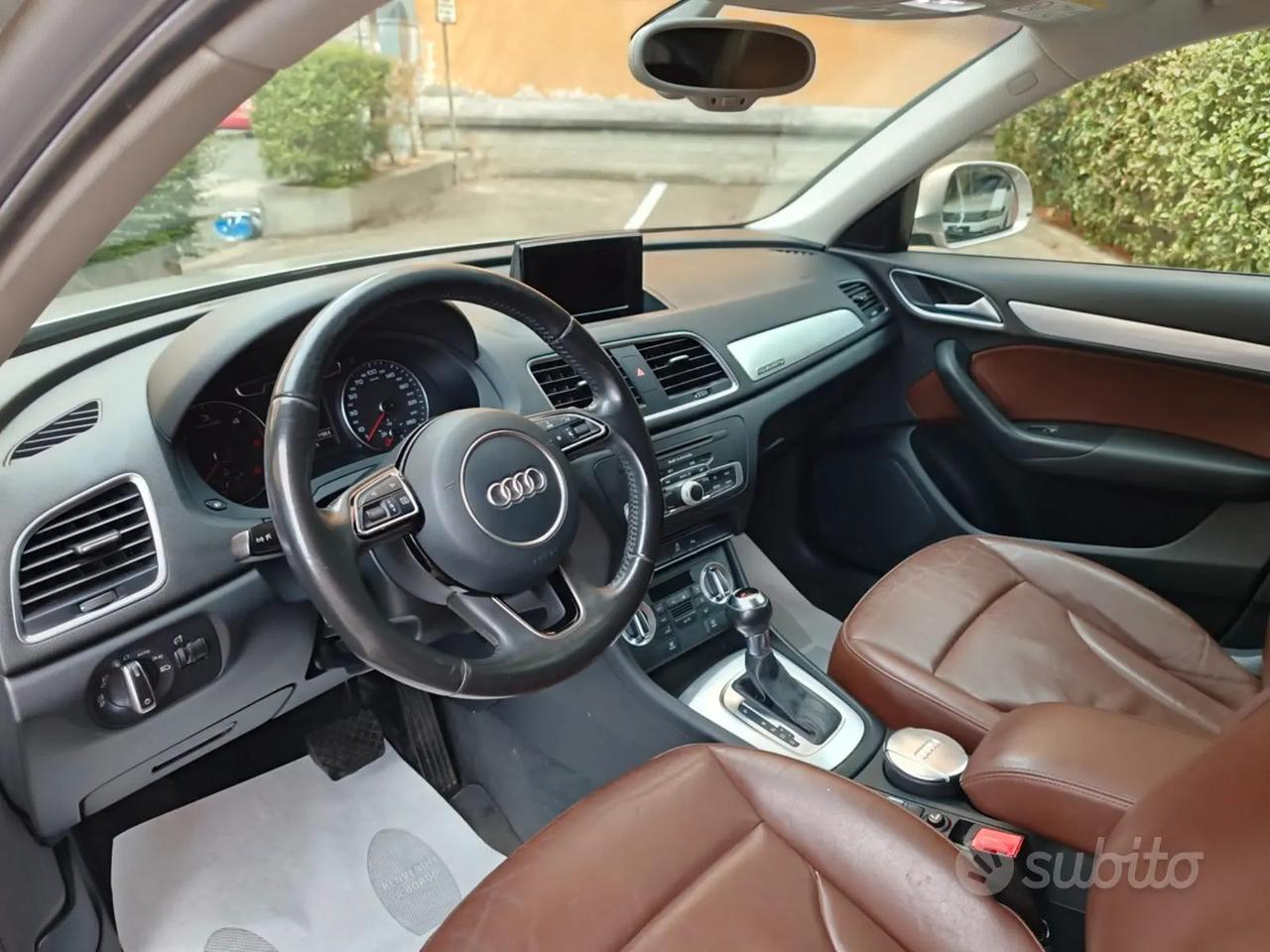 AUDI Q3 2.0 Tdi 177cv S-Tronic S-Line Edition