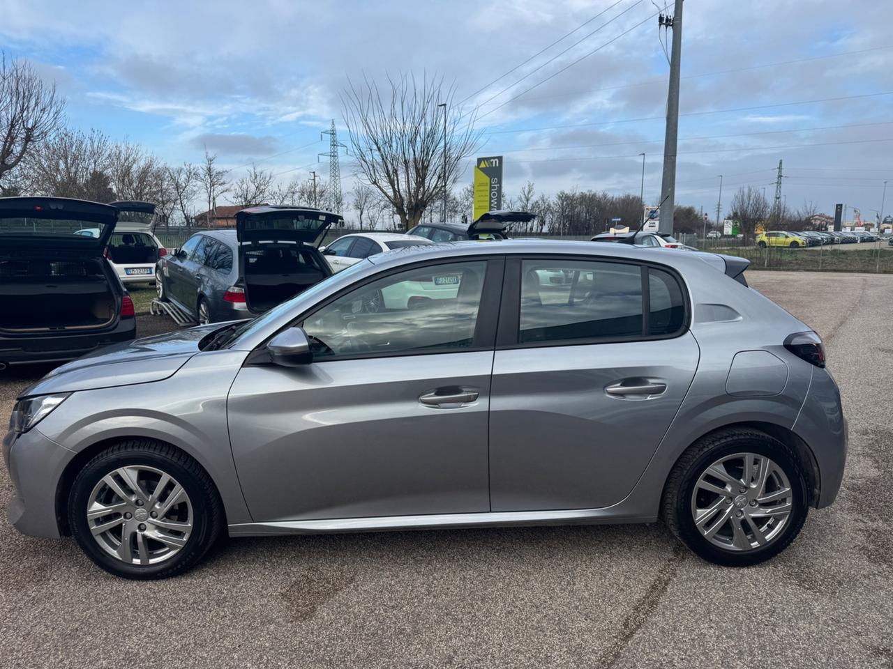 Peugeot 208 1.2 75 Stop&Start 5 porte Active NEOPATENTATI