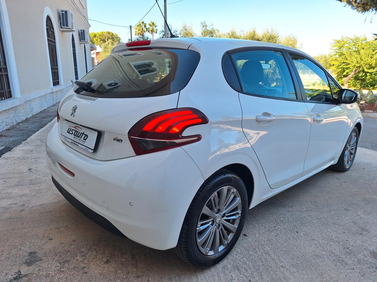 Peugeot 208 1.5 HDi 100 cv 5 porte Allure 2019