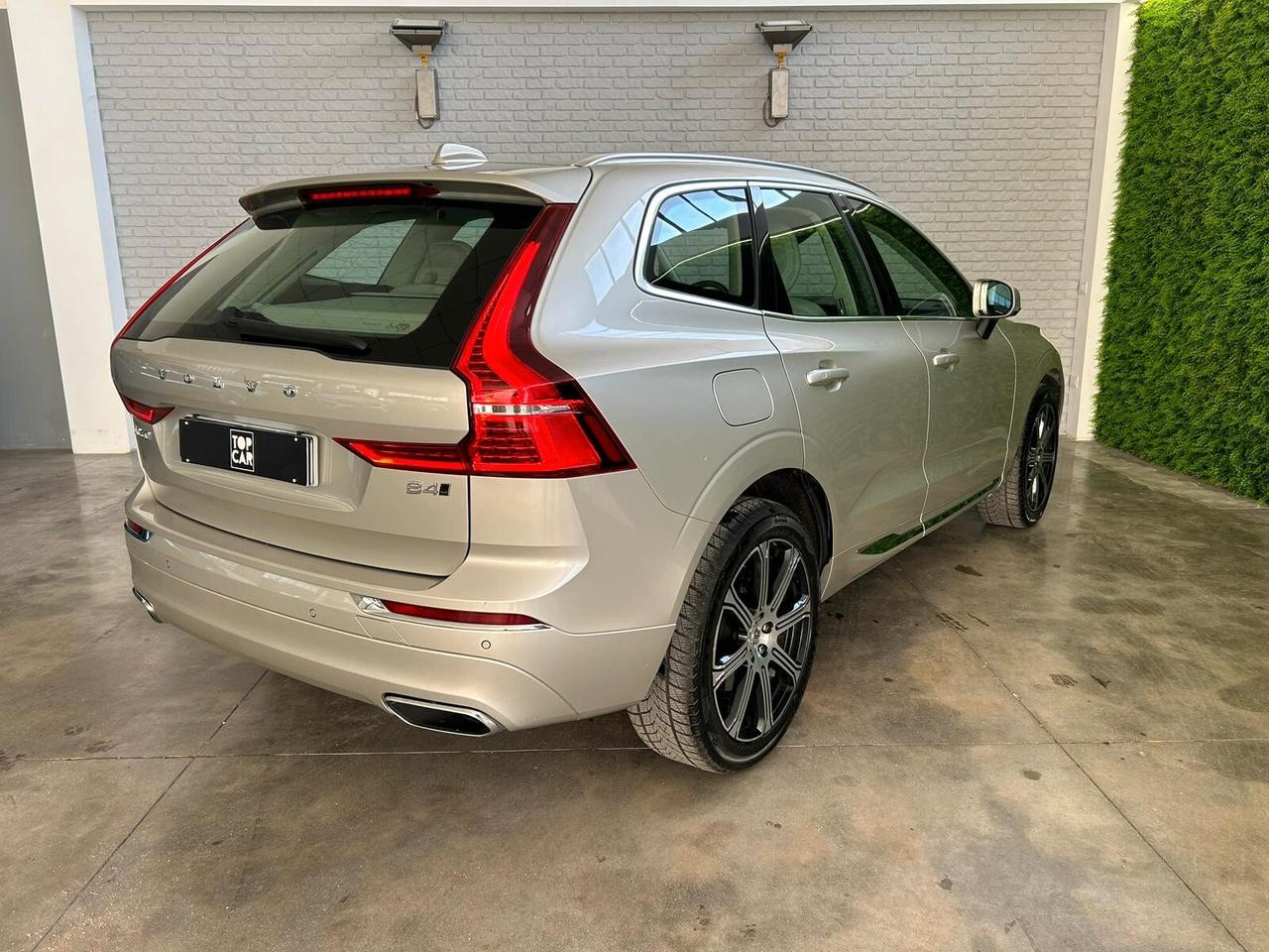 Volvo XC 60 XC60 B4 (d) AWD Geartronic Momentum Pro