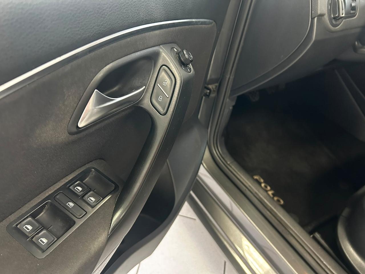 VW Polo 1.4 TDI X NEOPATENTATI 2015