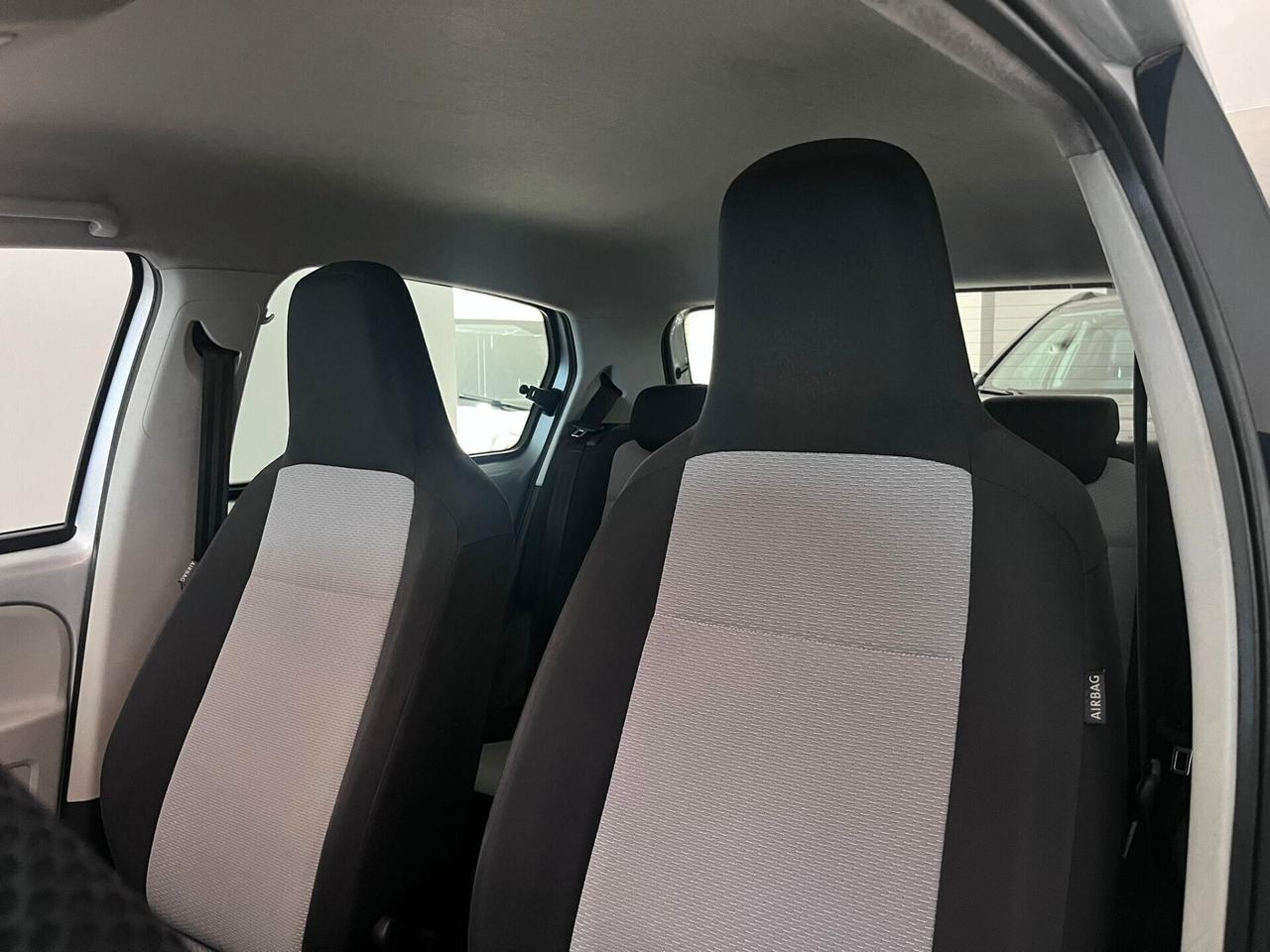 Seat Mi Volkswagen UP AUTOMATICA