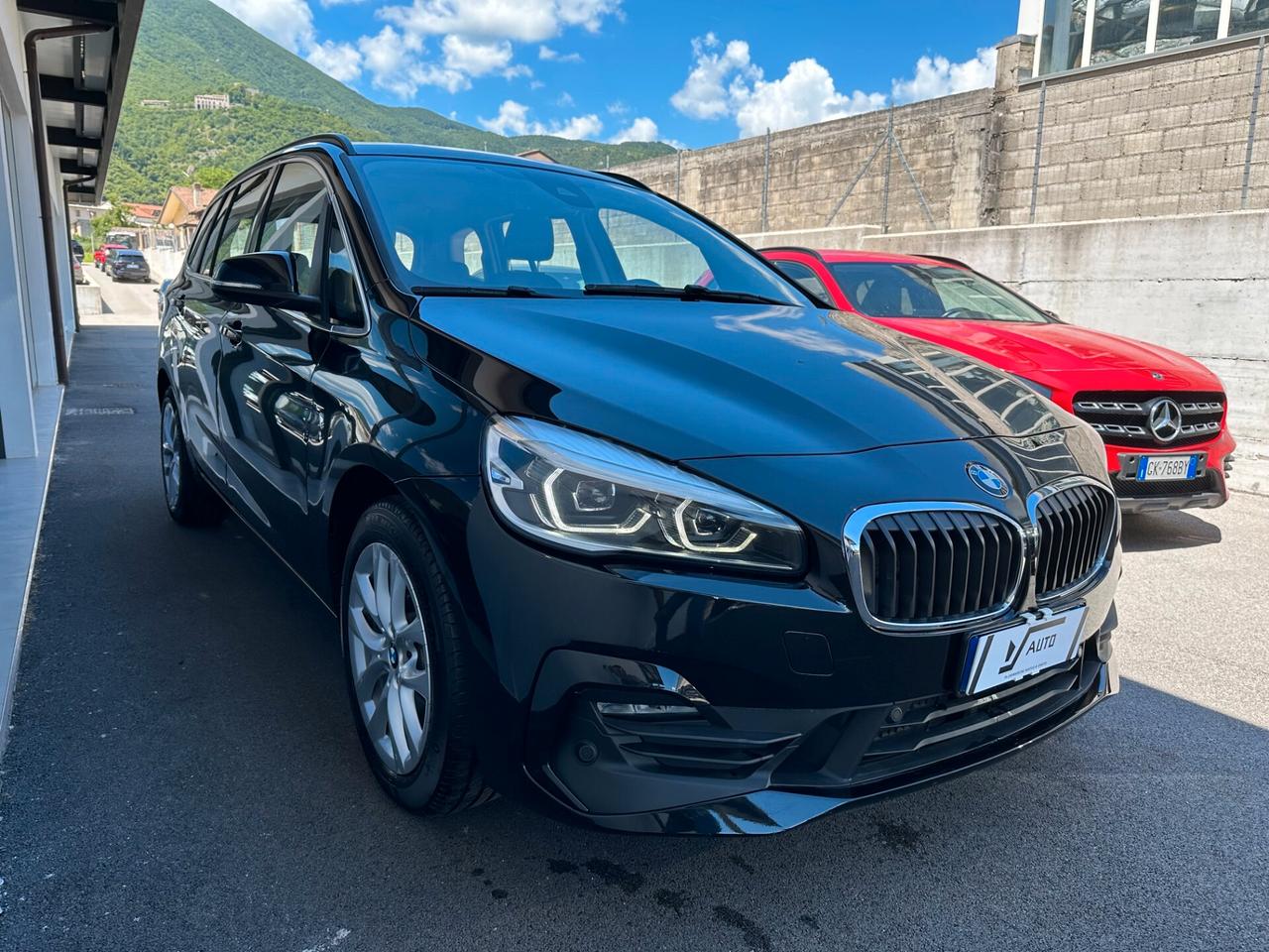 Bmw 2er Active Tourer 220d Active Tourer Business aut.