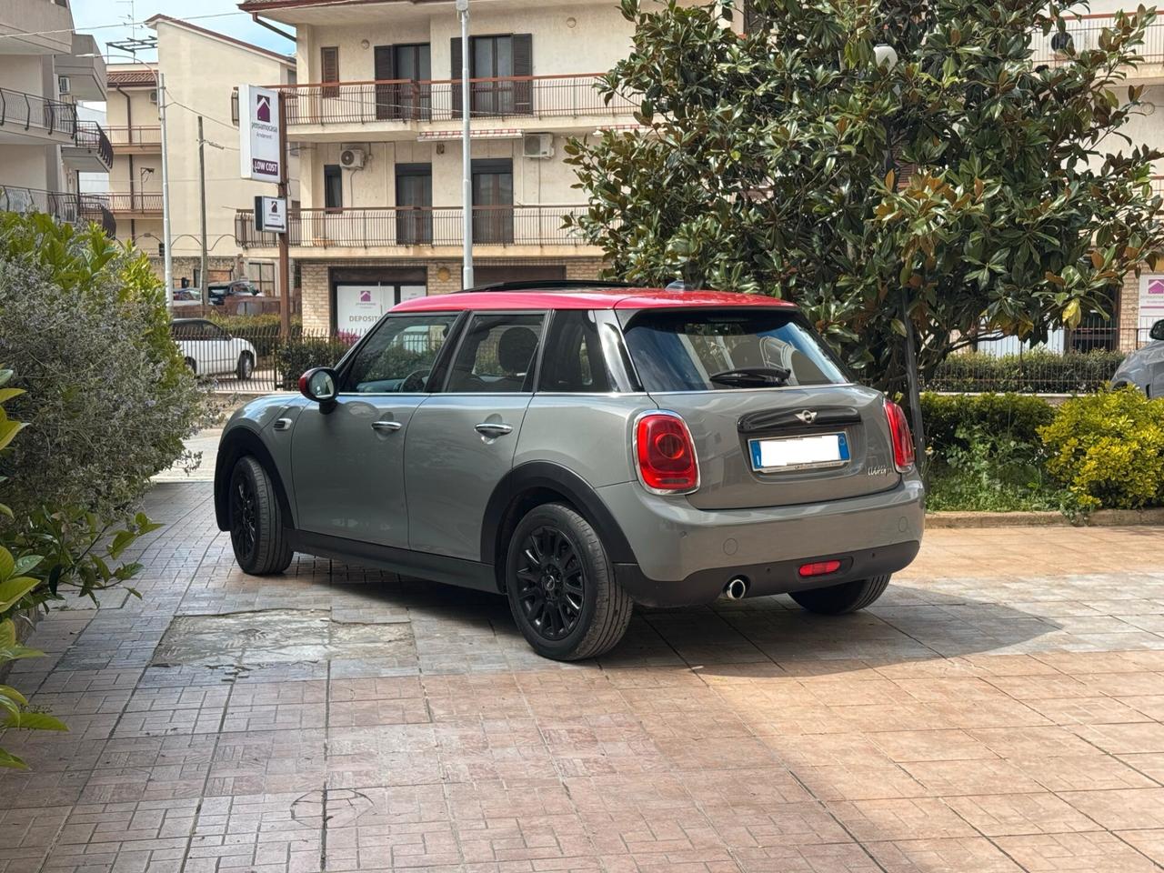 Mini 1.5 Cooper D 116 cv