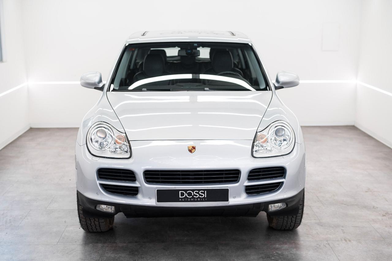 Porsche Cayenne 3.2 V6 --MANUALE--