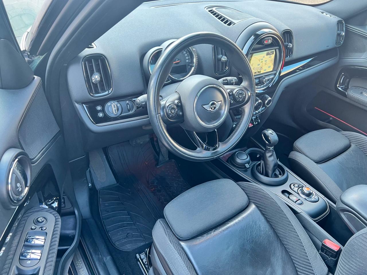 Mini Cooper SD Countryman Cooper SD Hype AUTOM TETTO/PELLE/LED/18; PERF.